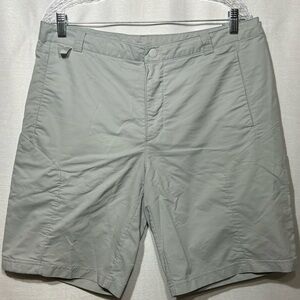 Columbia PFG Men’s 34W 10”Inseam 2 Mesh Front Pockets 1 Side Pock Snap Tie Waist